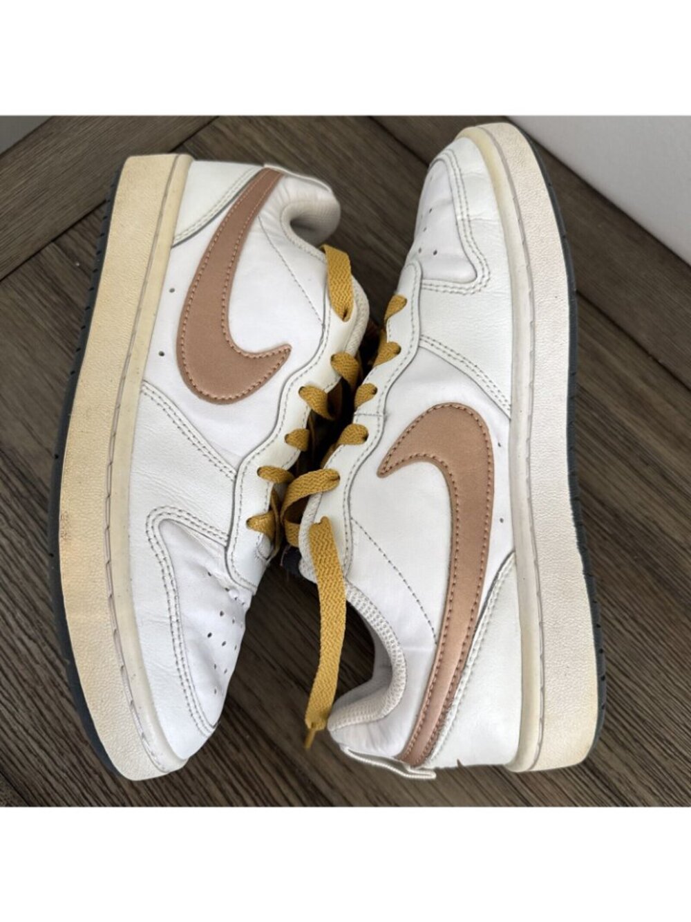 Nike Youth Court Borough Low 2 Shoes White Bronze Yellow US 5Y BQ5448-116 - Picture 7 of 16